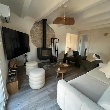 Con Piscina En La Montana Hasta 10 Personas Villa