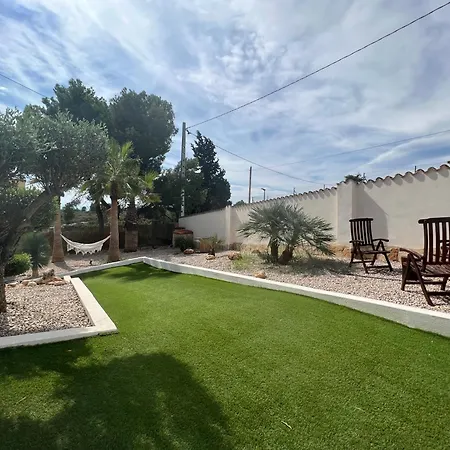 Villa Con Piscina En La Montana Hasta 10 Personas Llombai