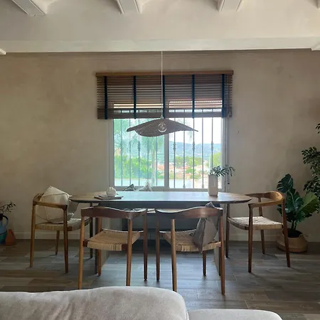 Con Piscina En La Montana Hasta 10 Personas Villa *