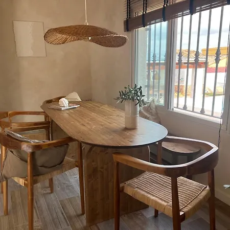 Villa Con Piscina En La Montana Hasta 10 Personas