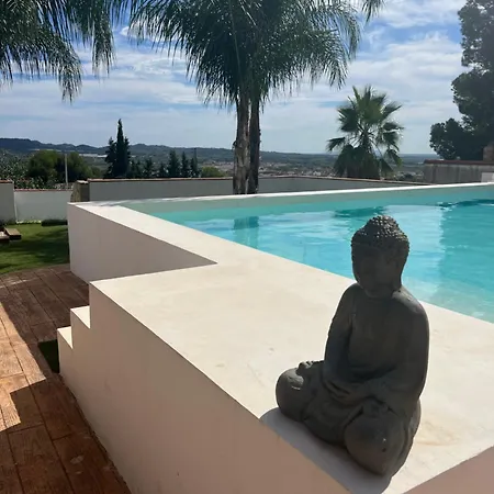 Con Piscina En La Montana Hasta 10 Personas * Llombai
