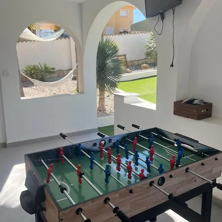 Villa Con Piscina En La Montana Hasta 10 Personas *