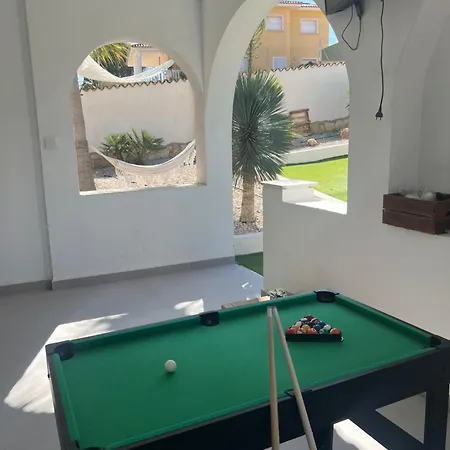 Con Piscina En La Montana Hasta 10 Personas