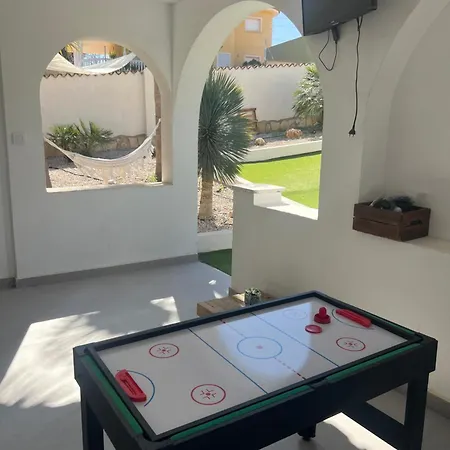 Villa Con Piscina En La Montana Hasta 10 Personas *